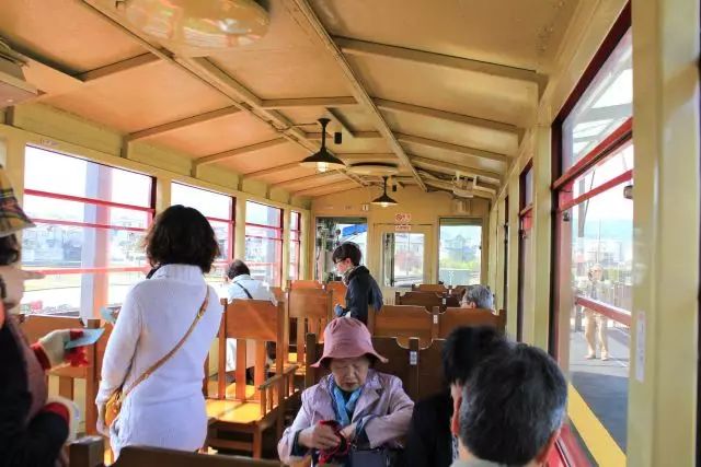 京都岚山小火车旅游攻略,京都岚山枫叶攻略