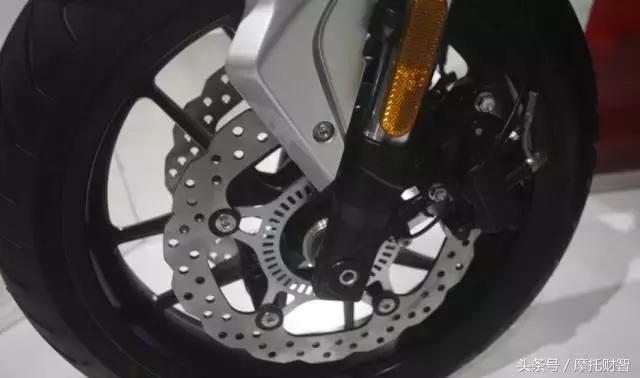 隆鑫无极300R详细配置,无极300r售价多少钱