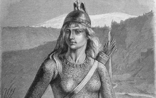 她们是古代最强女战士，和男人一样杀敌，强者可实行“一妻多夫”