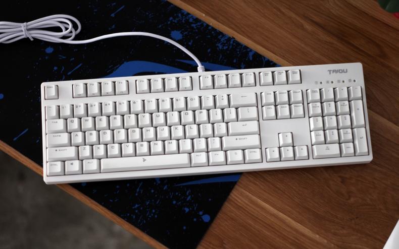外设也要有“钛度”，召唤师白色茶轴机械键盘评测