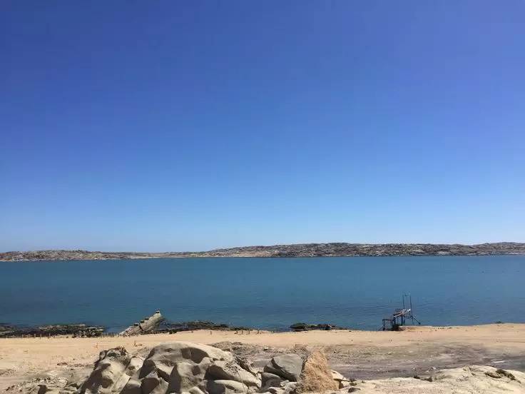 纳米比亚暗夜保护区,世界尽头与冷酷仙境是谁写的