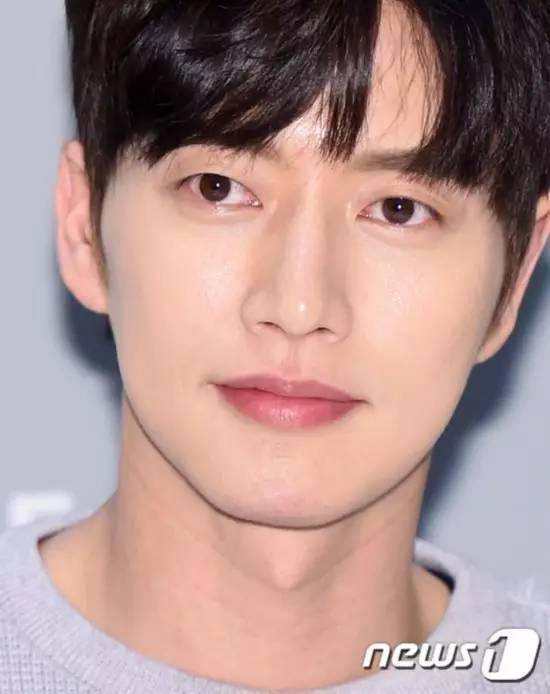 “牛奶男星”怎么喝出来，带你们看看蒙牛工厂内部就知道了！