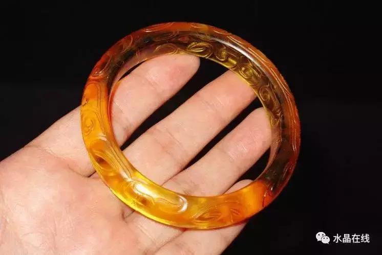 假水晶原石怎么辨别,怎么分辨水晶是真是假