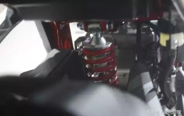 隆鑫无极300R详细配置,无极300r售价多少钱