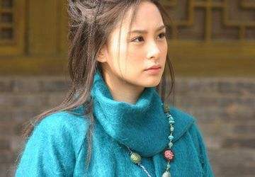 男人是怎样硬起来的？胡斐与两只玉凤的三人行告诉你！