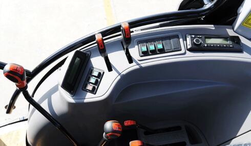 504拖拉机和554拖拉机哪个实用,最新型554拖拉机