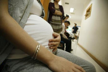 产检隐瞒流产,产检怎么能不让家人知道有流产过