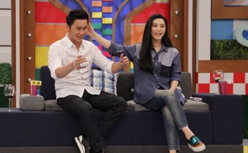 入秋必买的长袖衬衫打造职场范,入秋好看的收腰衬衫