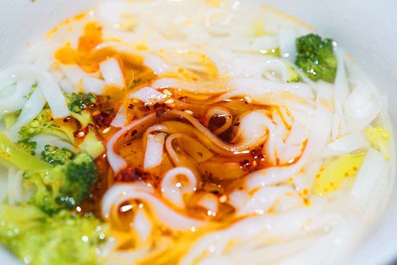 yeeho焖烧杯怎么样,保温36小时以上焖烧杯测评