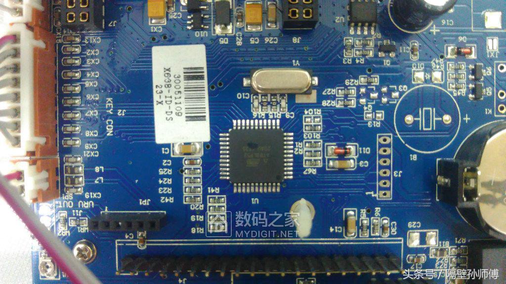 插卡考勤机拆解,无聊拆机视频