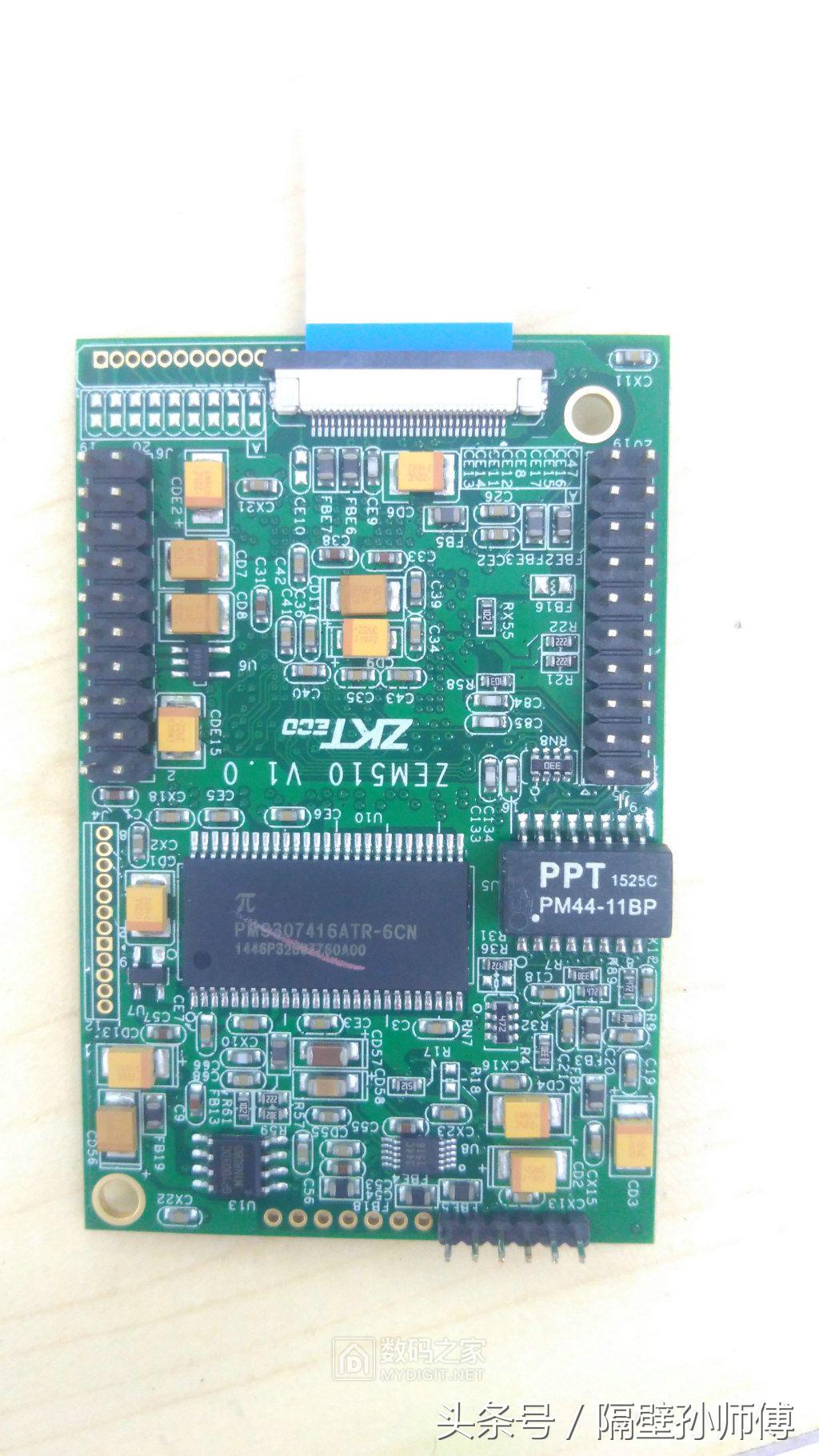 插卡考勤机拆解,无聊拆机视频