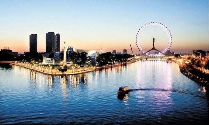 天津海河边赏月,天津滨海赏月