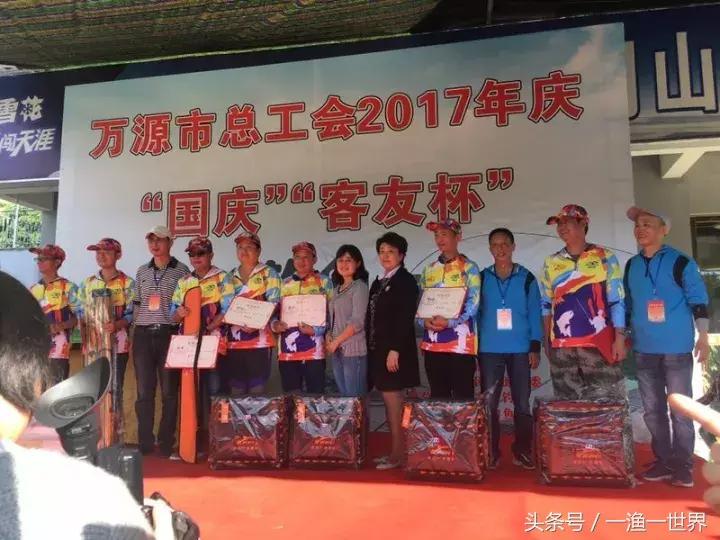 看看钓鱼人怎样打窝,最强钓鱼人怎么玩的