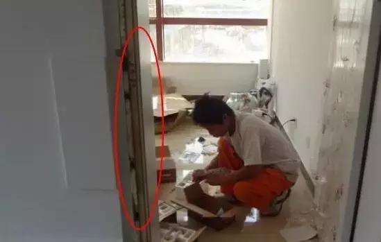 装修木门安装技巧视频大全,装修步骤门什么时候安装