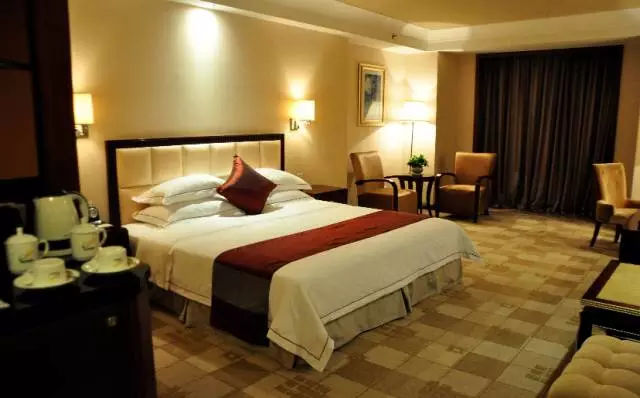 鍥藉簡鍗佸ぇ涓嶆暍鍘荤殑鏅偣,鍥藉簡鏃呮父灏忎紬鍩庡競