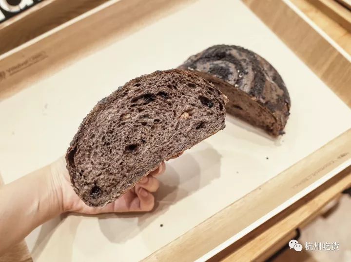 养乐多牛奶面包,养乐多面包烤箱