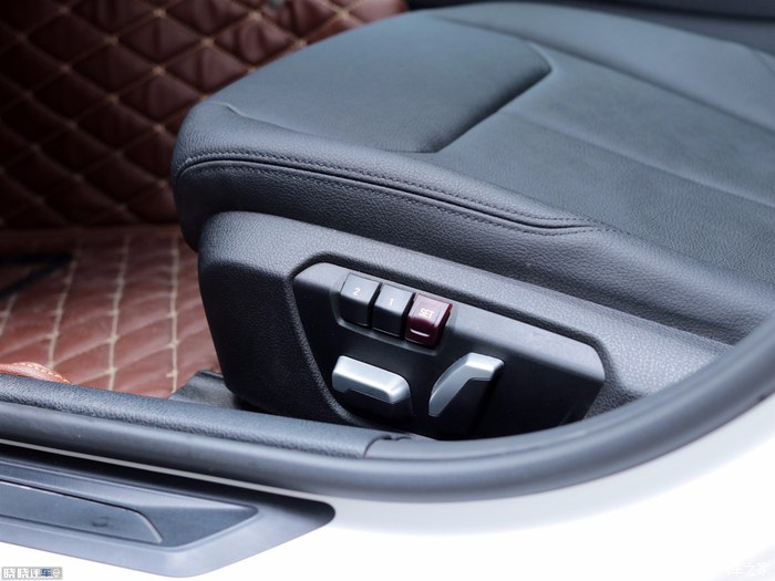 一年前提车,买宝马17款320i的十大忠告