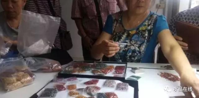 旅游景点购物防骗招数,在旅游景点买东西被骗了怎么办