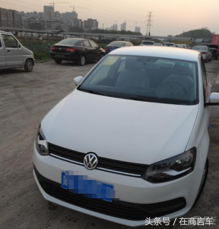 白菠萝提车，接下去有好几年我们要一起走了