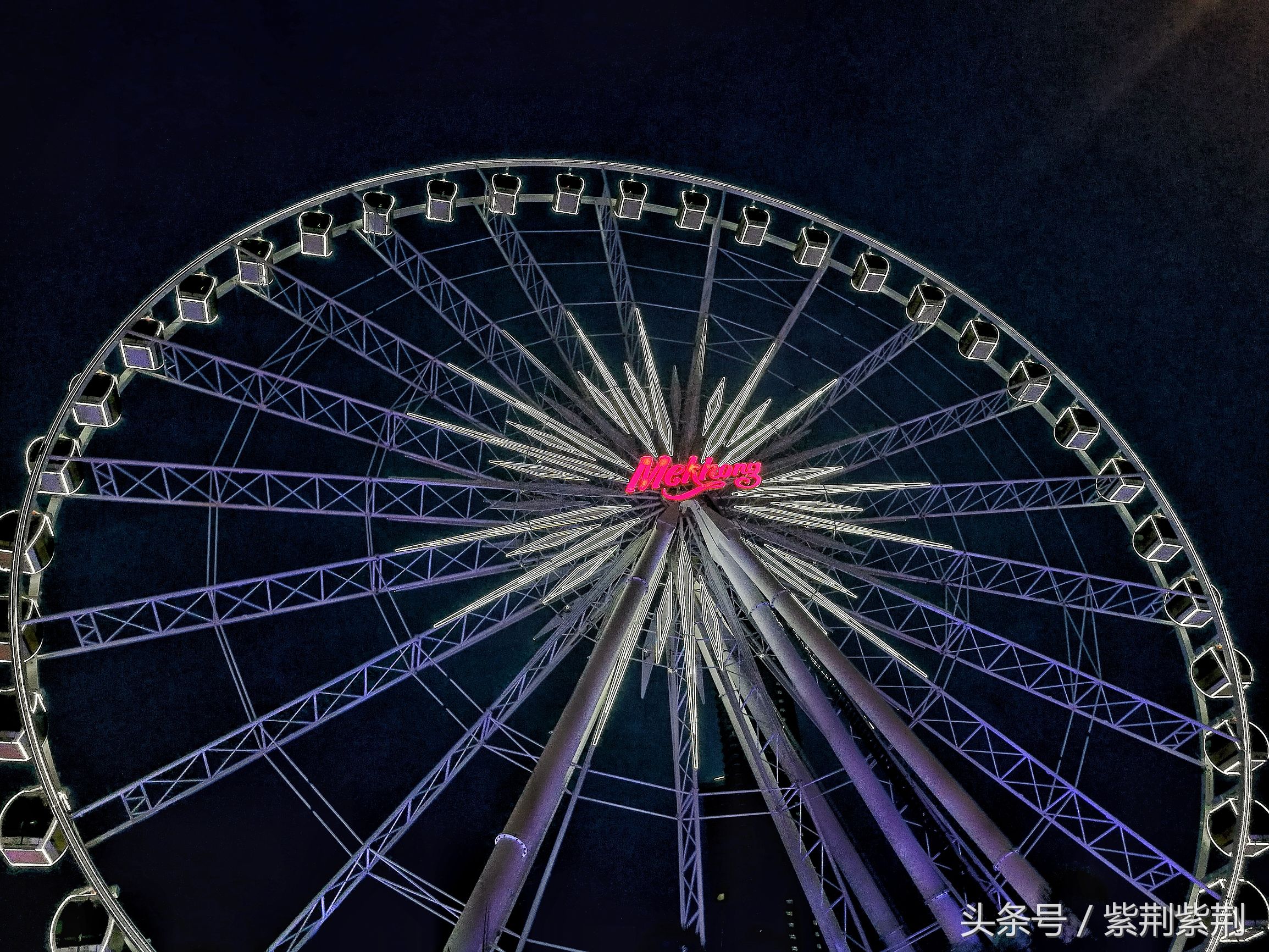 国庆长假抢钱了？老司机教你境外旅游怎样省出一部iphoneX