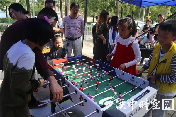 名仕相约双节来临堂宏广场带你嗨皮！带你飞！