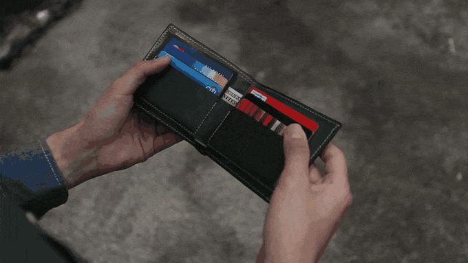 钱包快速开合,钱包破了可以缝补吗