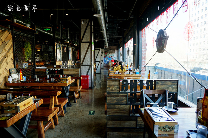 木屋烧烤pk冰城串吧,冰城串吧烤鸡肉