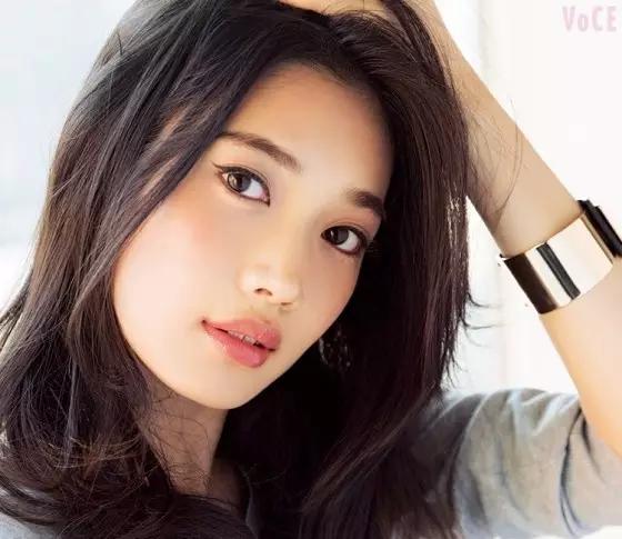 气垫粉底不脱妆不卡粉,粉底气垫韩妆