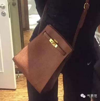 掐指一算，范姐猜你今天出门缺个包？