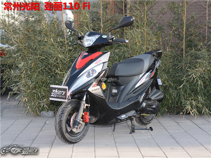 上下班代步踏板摩托车推荐,城市代步小摩托车推荐