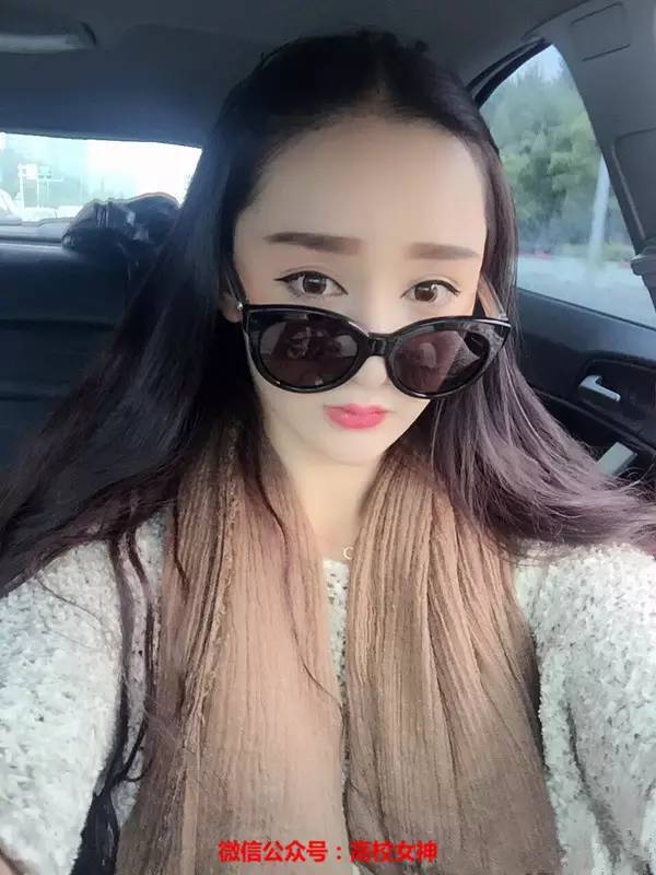 南京市十大女神，秀色可餐，章泽天能否当上市花？