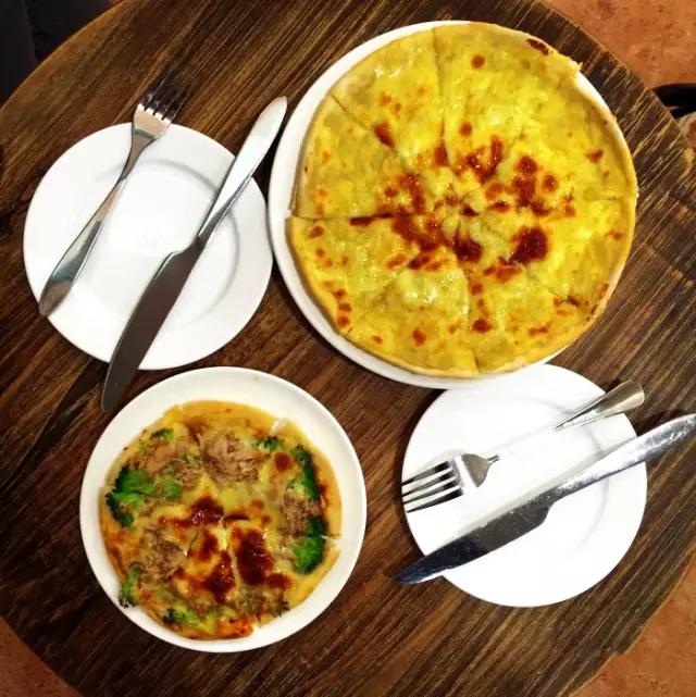 贵阳美食地图及路线,贵阳喷水池地铁站美食街