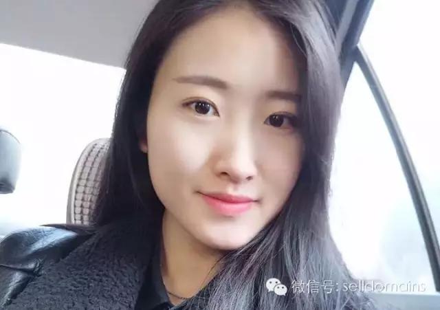 风筝专访视频完整版,采访风筝广场的潍坊少女