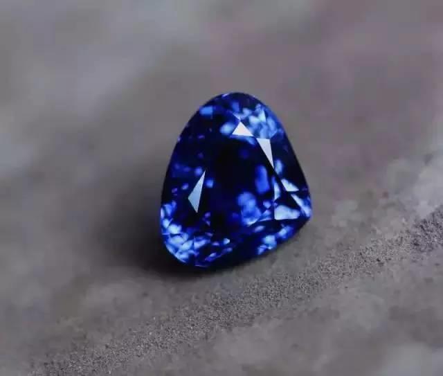 珠宝玉石基础知识大全,手把手教你如何挑选珠宝玉石