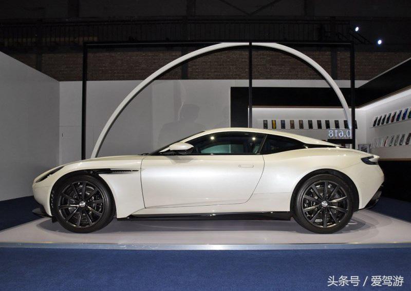 那转瞬即逝的车，每一款都是上品之作，你是否有能力拥有它