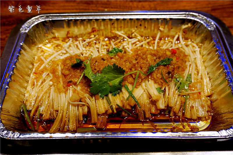 木屋烧烤pk冰城串吧,冰城串吧烤鸡肉