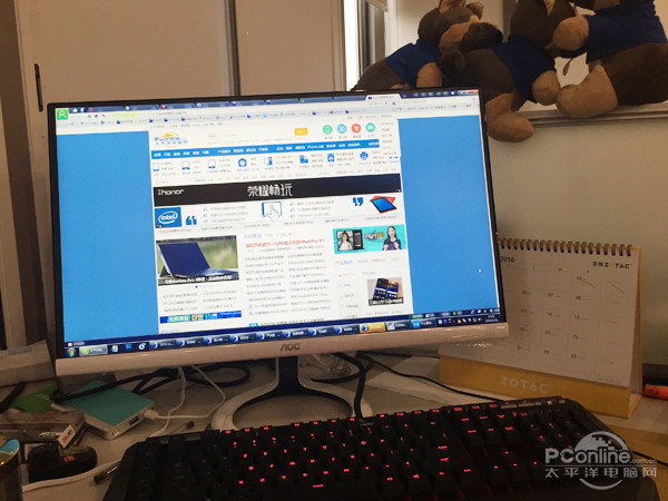 真正超窄边框显示器,超窄边框显示器有啥毛病