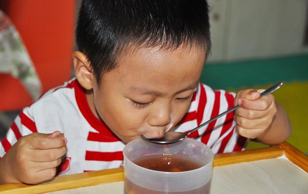 平时总有粘痰黄痰怎么排出,粘痰痰多的食疗法