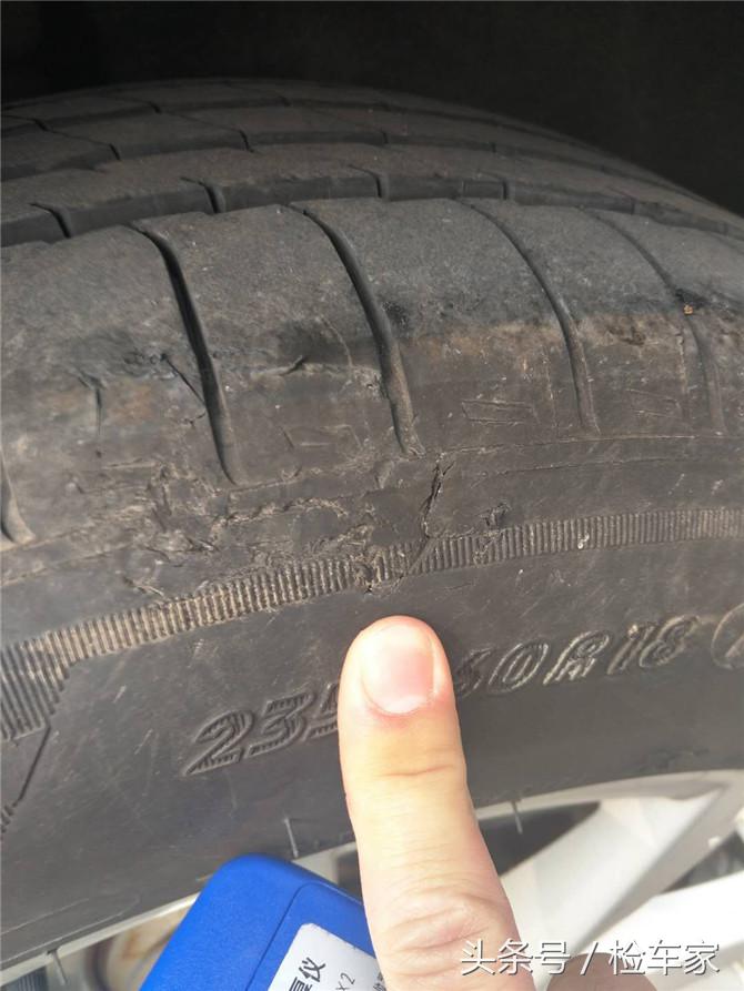 2022买奥迪q5车怎么砍价,买奥迪q5最新落地价