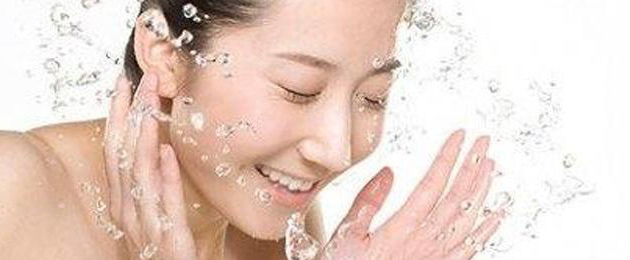 什么原因导致脸上长痘怎么办,四十岁脸上长痘啥原因