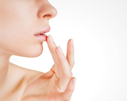 欧舒丹手霜哪款比较好用,手是女人的第二张脸完整版