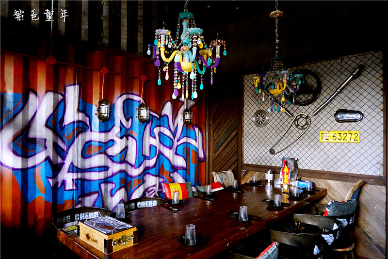 木屋烧烤pk冰城串吧,冰城串吧烤鸡肉