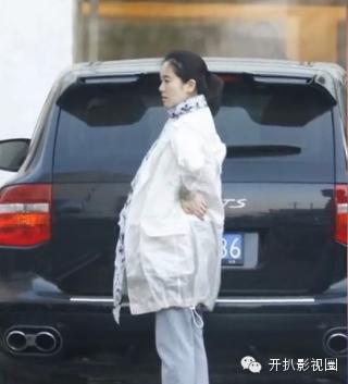 他每年要为爱女花费5亿，现在有了二胎那还得了？