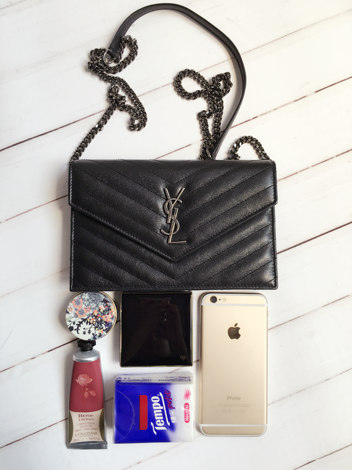 拔草和鸡肋的区别,拔草没必要买的文具