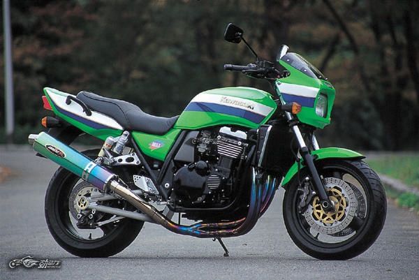 川崎zrx250四缸车复活,带你见识世界神车