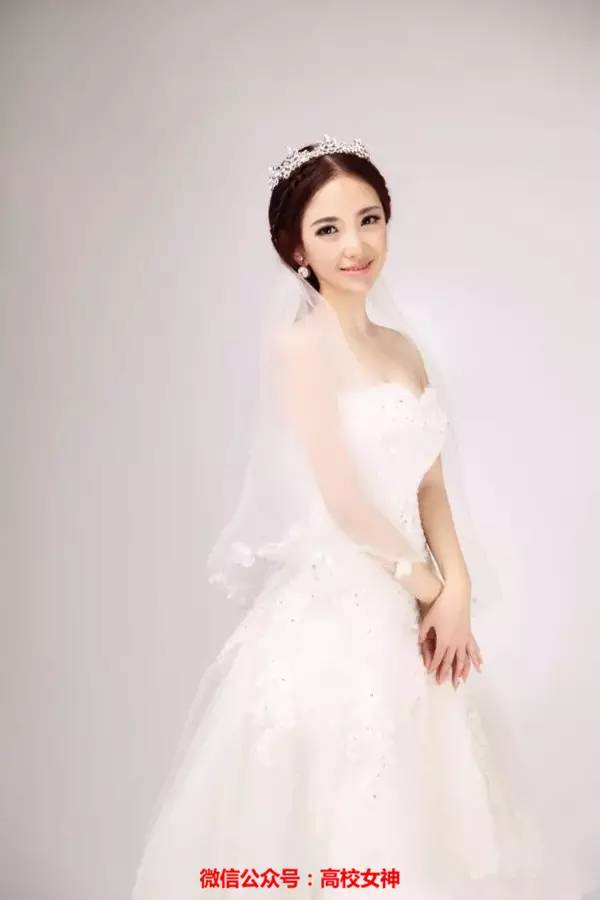 南京市十大女神，秀色可餐，章泽天能否当上市花？