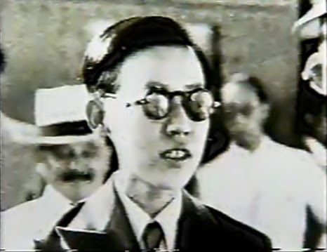 为达“邪恶”目的，她成了史上唯一活着入棺的皇后，想想也是拼了