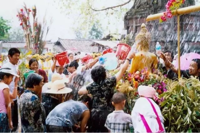 2018年瑞丽泼水节采花点,2018年德宏州瑞丽泼水节