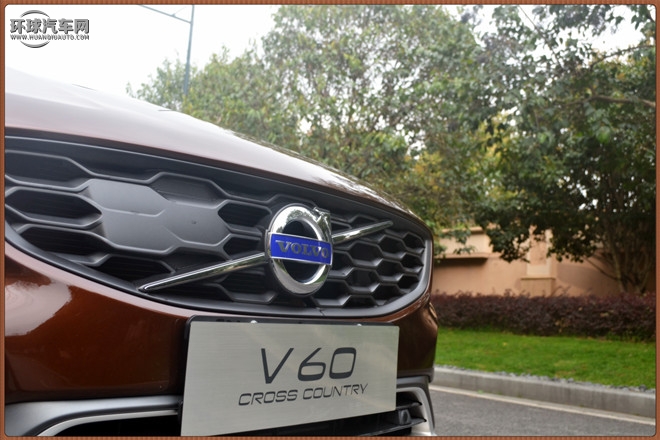进口沃尔沃v60新款试驾,沃尔沃v602015款