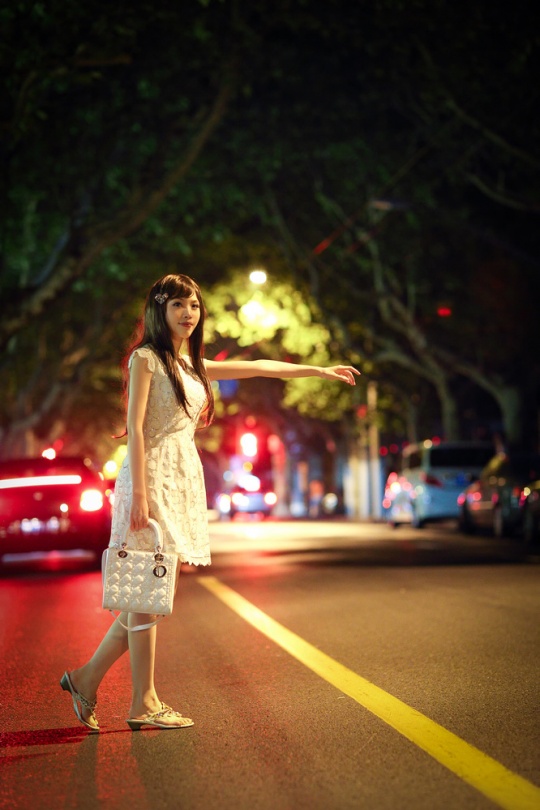 佳能rf85f2镜头评测,佳能852.0测评